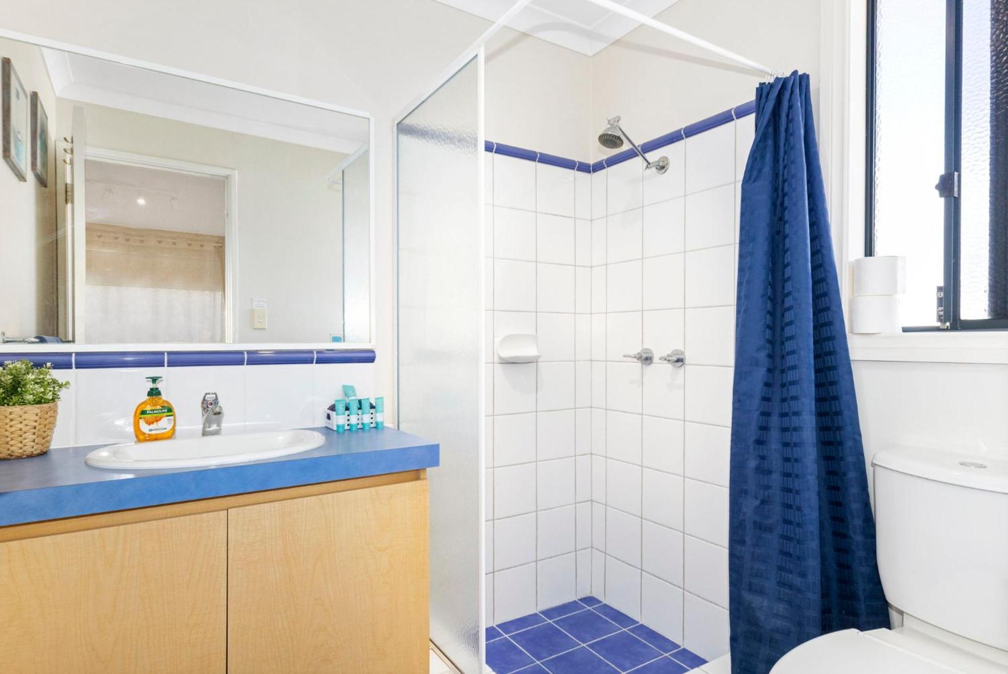 Observatory Guesthouse - Adults Only Басселтон Экстерьер фото